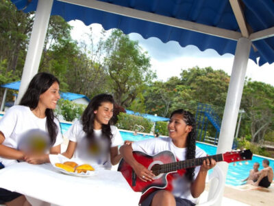 010 Centro de rehabilitación de adicciones Chinauta Cundinamarca