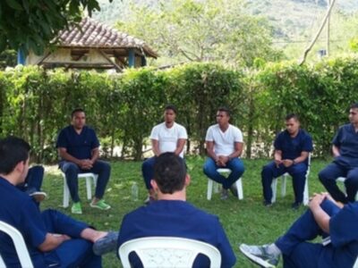 013 Centro de rehabilitación de adicciones Piedecuesta Santander