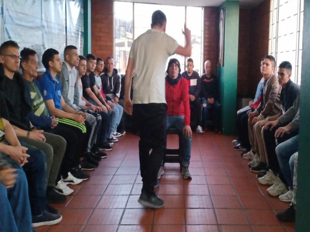 141 Centro de rehabilitación de adicciones Bogotá Cundinamarca
